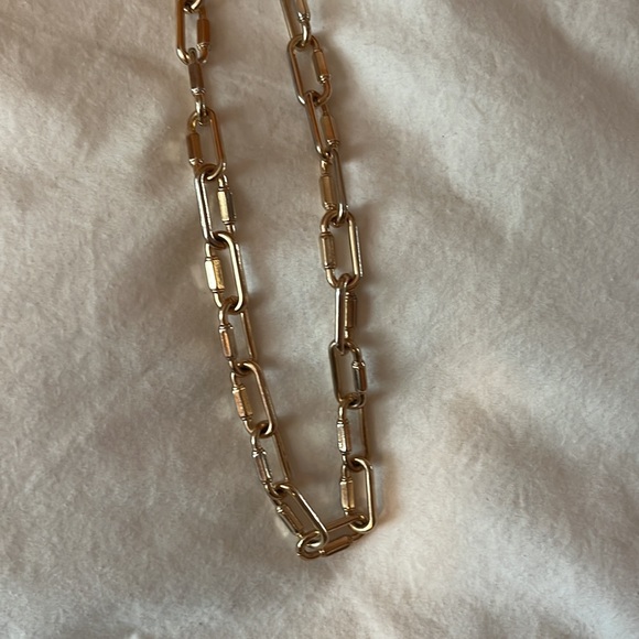 Gold tone paper clip style chain necklace hardware - Picture 5 of 6